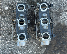 Load image into Gallery viewer, 90 75 hp Yamaha 6H1-14301-15-00 CARBURETOR set 14302 14303, 6H1-13641-02-94 MANIFOLD, 688-13610-00-00 REED VALVE two stroke 1985-1991