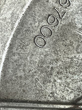 Cargar imagen en el visor de la galería, 30 25 hp Yamaha RECOIL STARTER pull 689-15710-03-00 two stroke 1984-1993