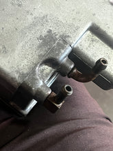 Lade das Bild in den Galerie-Viewer, sold mar2026——PARTS ONLY - DF 50 40 hp Suzuki VST 15600-87J01 15600-87J11 FUEL VAPOR SEPARATOR Four Stroke 1999-2010 NO FUEL PUMP