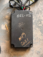 Lade das Bild in den Galerie-Viewer, 250 225 hp Yamaha CDI CONTROL UNIT 65L-02 65L-85540-02-00 two stroke f8t33771 2001-2003 lx225 lx250