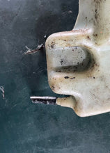 Load image into Gallery viewer, sold ebay jan2025—-DT 75 85 hp Suzuki 69110-95514 OIL TANK two stroke - no cap