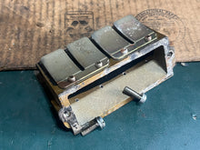 Load image into Gallery viewer, 200 150 130 115 hp Yamaha 6E5-13610-00-00 REED VALVE & screws, intake 1986-2007 TWO STROKE