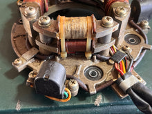 Lade das Bild in den Galerie-Viewer, DT 150 hp Suzuki STATOR ASSY pulser 32101-87D00 32101-87D20 two stroke CARBURETED 1987-1993 some 175 200 225 hp