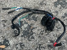 Cargar imagen en el visor de la galería, 115 100 90 80 hp Mercury TRIM HARNESS 819514T24 84-8M0030540 four stroke EFI