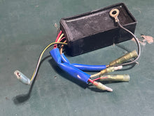 Cargar imagen en el visor de la galería, MFS 4 5 6 hp Tohatsu 369060601 CDI Control Unit Mercury 803558T02 CU2568 Four Stroke nla 2002