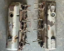 Cargar imagen en el visor de la galería, sold ebay aug2025——5.0 5.7 Liter OMC 1989 cylinder head #2 3853852 985431 Valve Cover 0986748 volvo