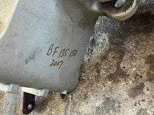 Cargar imagen en el visor de la galería, BF 150 135 hp 50201-ZW1-040ZA SWIVEL CASE 1999-2007+ 50100-ZY6-000 steering arm mounting frame & mount bracket four stroke