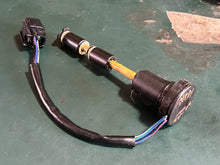 Load image into Gallery viewer, sold may2026——200 225 250 300 Yamaha hpdi OIL LEVEL SENSOR 61A-85730-03-00 two stroke 1998-2009 super 61A-02 61A-01 61A-00