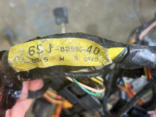 Load image into Gallery viewer, f 225 200 hp Yamaha engine WIRE HARNESS 69J-82590-40-00 69J-40 four stroke 2004