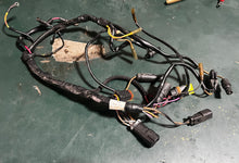 Lade das Bild in den Galerie-Viewer, 200 225 hp Johnson Evinrude ENGINE HARNESS motor cable assy 586023 0586243 two stroke v6