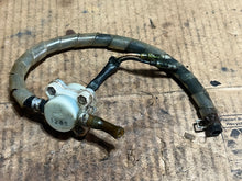 Cargar imagen en el visor de la galería, DT 140 115 hp Suzuki 16250-94710 OIL SENSOR 1987-1990 two stroke