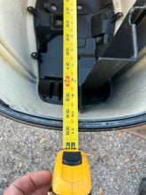 Cargar imagen en el visor de la galería, DF 200 hp Suzuki ENGINE COVER 61403-96890-Y5S four stroke 2019