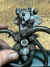 Cargar imagen en el visor de la galería, 40 50 hp Tohatsu Nissan 3T5090000 OIL PUMP two stroke TLDI