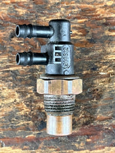 Charger l'image dans la galerie, 150 hp Mercury THERMAL AIR VALVE vacuum 814612 Two Stroke v6 1991-2005 some 105-200 hp
