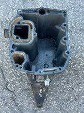 Load image into Gallery viewer, DF 140 115 100 90 hp Suzuki 11501-90J04-0EP OIL PAN 20” DRIVE SHAFT HOUSING 52111-90J12-0EP 2002-2014