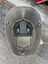 Lade das Bild in den Galerie-Viewer, LOCAL PICK UP ONLY - f 225 hp Yamaha 69J-42610-00-8D TOP COWLING Engine Cover four stroke 2002-2010 - NO SHIPPING