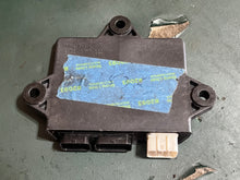 Cargar imagen en el visor de la galería, BF 200 hp Honda ECU Engine Control Unit 34750-zy2-a04 Four Stroke 2006-up / hours 1535
