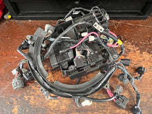 Load image into Gallery viewer, DF 175 150 hp Suzuki engine WIRING HARNESS 36610-96J50 four stroke 2006-14 supersedes to 36610-96J90