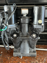 Load image into Gallery viewer, f 150 hp Yamaha PTT POWER TRIM UNIT 63P-43800-10-00 four stroke 2014