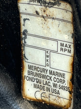 Cargar imagen en el visor de la galería, Mercury EFI CARB DFI two stroke 20 inch 3.0 liter 200 225 250 hp 818452A1 midsection w good steering arm 67706A55, 8137711 mounts, 832935A1 engine base and 8710A20 swivel