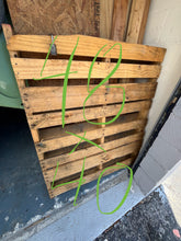 Load image into Gallery viewer, pallets