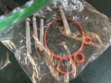 Cargar imagen en el visor de la galería, BF 135 150 hp Honda THROTTLE BODY 16400-ZY6-013 four stroke 2007-up