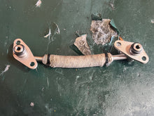 Lade das Bild in den Galerie-Viewer, sold local may2025—/250 hp Yamaha FUEL PIPE 5 60V-13975-10-00 two stroke HPDI 3.3 liter 2003-2008 60V-13975-00-00 some compatibility 225 300 hp