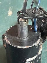 Cargar imagen en el visor de la galería, 115 hp Yamaha 6E5-86110-03-00 fuel Choke Solenoid TWO STROKE different 1984-1999 old# 6E5-86110-01-00