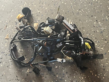 Load image into Gallery viewer, DF 60 70 hp Suzuki 36610-99EL0 WIRING HARNESS ASSY motor cable oem Four Stroke 4 Cylinder 08~09 1998-2009