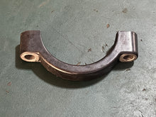 Cargar imagen en el visor de la galería, 115 90 75 175 200 225 250 hp Mercury 8569662 BRACKET starter TWO STROKE optimax