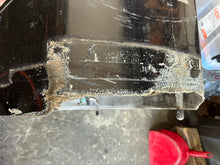 Load image into Gallery viewer, damaged 200 225 hp Yamaha HPDI TOP COWLING 6P5-42610-00-NA two stroke 2005-2006 motor cover, engine cover, hood for 3.1 liter outboards