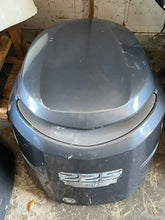 Lade das Bild in den Galerie-Viewer, F200, F 225 hp Yamaha TOP COWLING four stroke LOCAL PICK UP ONLY
