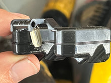 Cargar imagen en el visor de la galería, DF 25 hp Suzuki 13200-95J00 CARBURETOR twin V STARTER ASSY 13368-95J00 Four Stroke 2006-2014