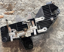 Load image into Gallery viewer, f 115 hp Yamaha ecu BRACKET 6EK-81948-00-00 four stroke 2014-2018