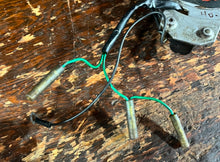 Lade das Bild in den Galerie-Viewer, 40 50 hp Yamaha BASE ASSEMBLY 63D-85560-00-00 stator trigger Two Stroke 1995-1999