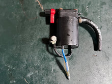 Load image into Gallery viewer, 90 115 150 200 hp Johnson Evinrude PRIMER SOLENOID choke 5007356 5828665 397909 two stroke