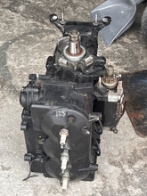 Cargar imagen en el visor de la galería, 60 50 40 hp Mercury POWERHEAD crankcase 852071T97 Two Stroke 3 Cylinder 130 cold on all cyls