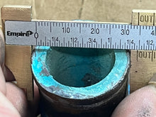 Lade das Bild in den Galerie-Viewer, Pleasurecraft Crusader 98259 98279 Transmission Oil Gear Cooler 1991-up inboard