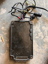 Lade das Bild in den Galerie-Viewer, 250 225 hp Yamaha CDI CONTROL UNIT 65L-02 65L-85540-02-00 two stroke f8t33771 2001-2003 lx225 lx250