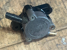 Lade das Bild in den Galerie-Viewer, vf 90 75 hp Yamaha 6FP-24410-00-00 FUEL PUMP 2016-2022 four stroke