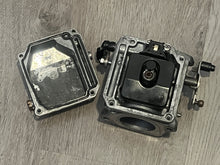 Cargar imagen en el visor de la galería, 70 hp Yamaha CARBURETOR 3 bottom 6H3-14303-0A-00 TWO STROKE 1992-2003