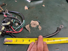 Cargar imagen en el visor de la galería, 140 150 175 200 hp Mercury TRIM HARNESS 819514A11 two stroke some compatibility Force 75 90 120 hp