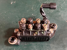 Cargar imagen en el visor de la galería, 50 - 250 hp Yamaha 63P-81950-00-00 POWER TRIM TILT RELAY electrical Four Stroke