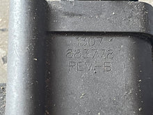 Load image into Gallery viewer, 135 115 125 200 250 90 80 75 hp Mercury DFI optimax IGNITION COIL 883778 8M0077473 8M0077471 5-pin two stroke - some EFI compatibility 40 50 60 hp