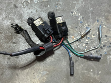 Load image into Gallery viewer, 50 40 30 hp Yamaha Mercury TRIM HARNESS 819514A58 four stroke yamamerc