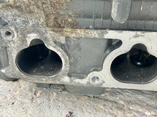 Lade das Bild in den Galerie-Viewer, f 150 hp Yamaha CYLINDER HEAD ASSY 63P-11110-11-9S 63P-10 four stroke 2015-2025