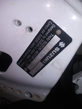 Load image into Gallery viewer, 2022 Df30, 25 hp suzuki four stroke parts motor w good compression