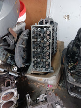 Cargar imagen en el visor de la galería, Honda four stroke powerheads, crankshaft, cylinder head, camshafts