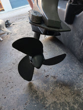 Cargar imagen en el visor de la galería, BF 2 hp honda four stroke outboard parts motor-lower unit, prop, recoil