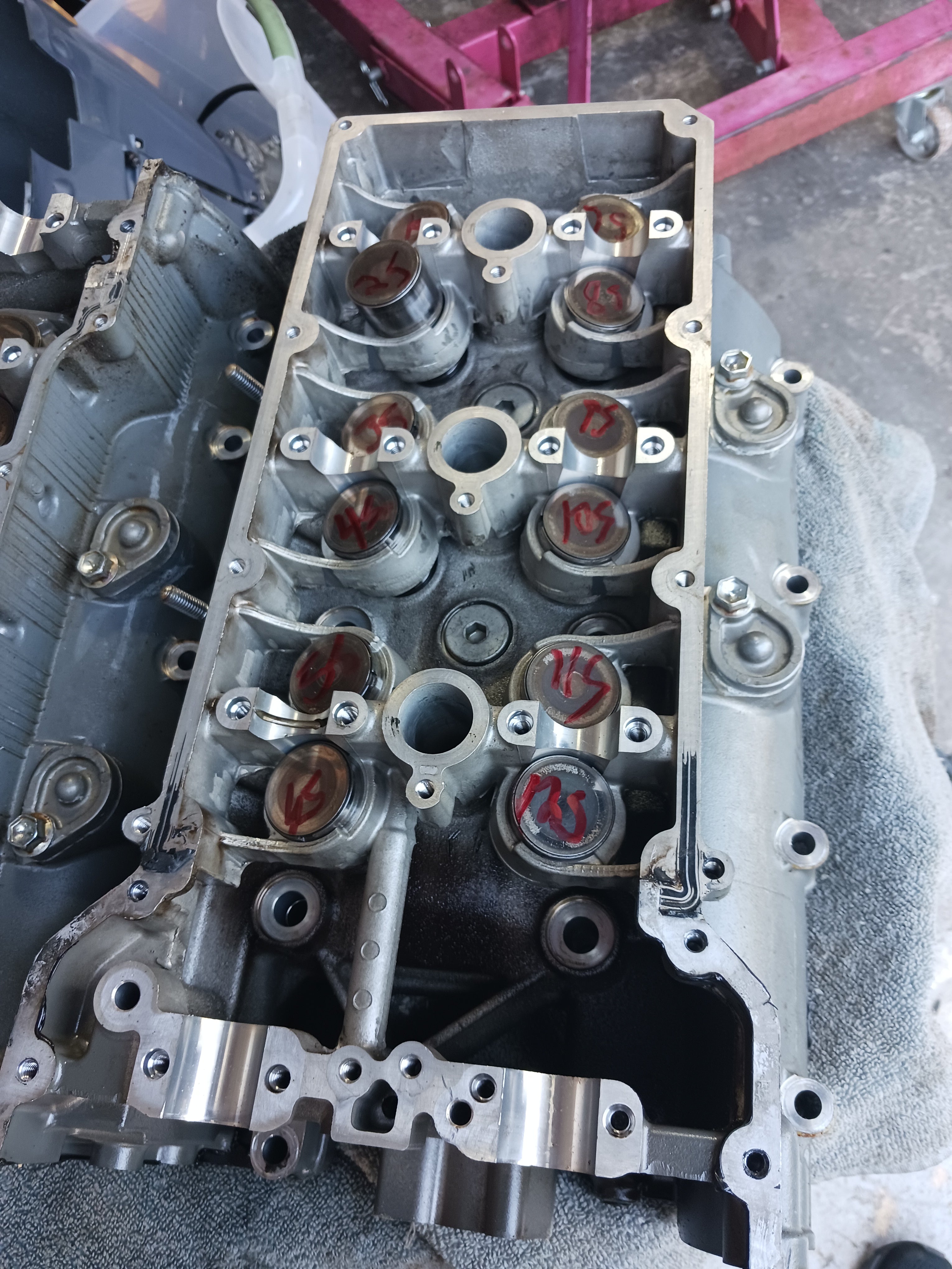 Df 200 225 250 Suzuki 6 cylinder heads,block,crankshaft - Marine Parts ...